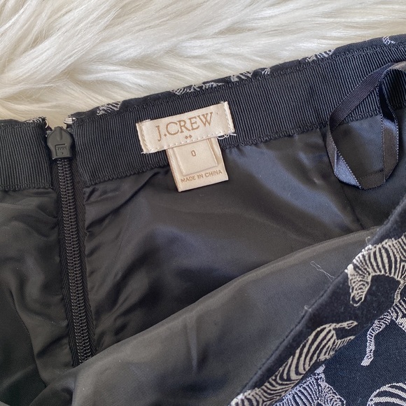 J. C r e w • Zebra pencil skirt - Picture 2 of 7